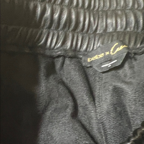 bebe Black Ankle Cropped Pants - Picture 8 of 12